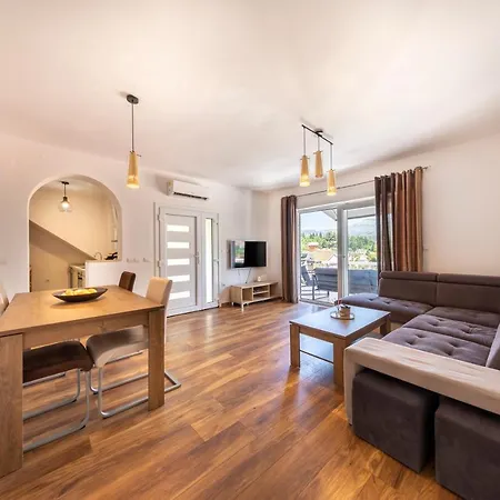 Sunlight * Dubrovnik